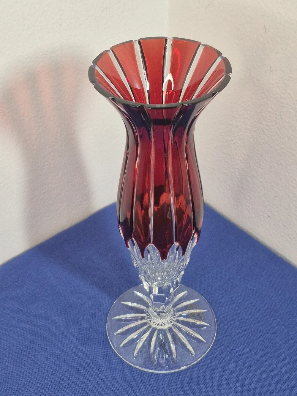 Ajka Crystal Hungary Castille Alberga Ruby Red Cut to Clear Vase 9
